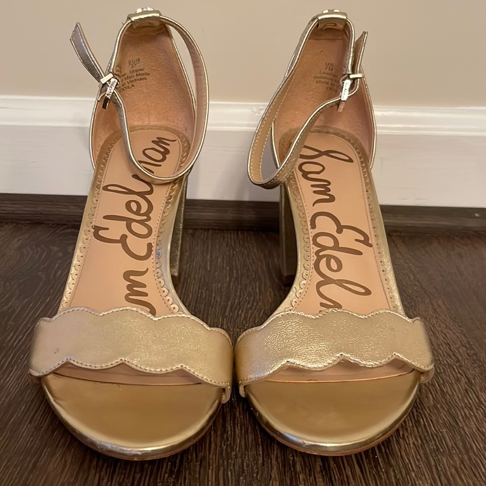 Odila Scalloped Ankle Strap Sandal